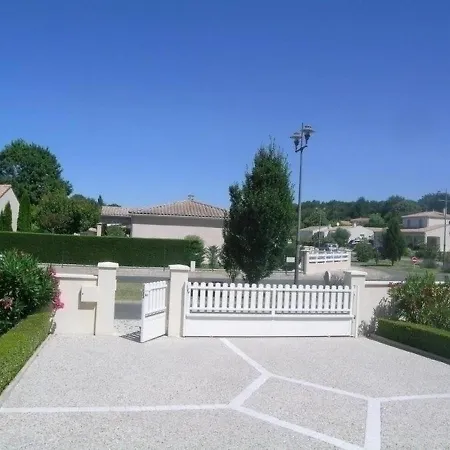 Maison Individuelle Au Calme Willa Les Mathes